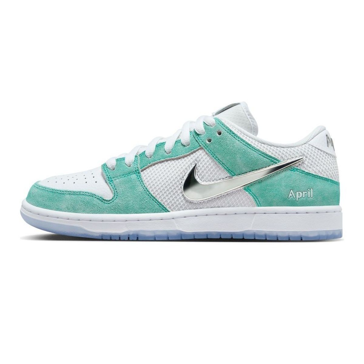 SB Dunk Low Rodeo Tourmaline
