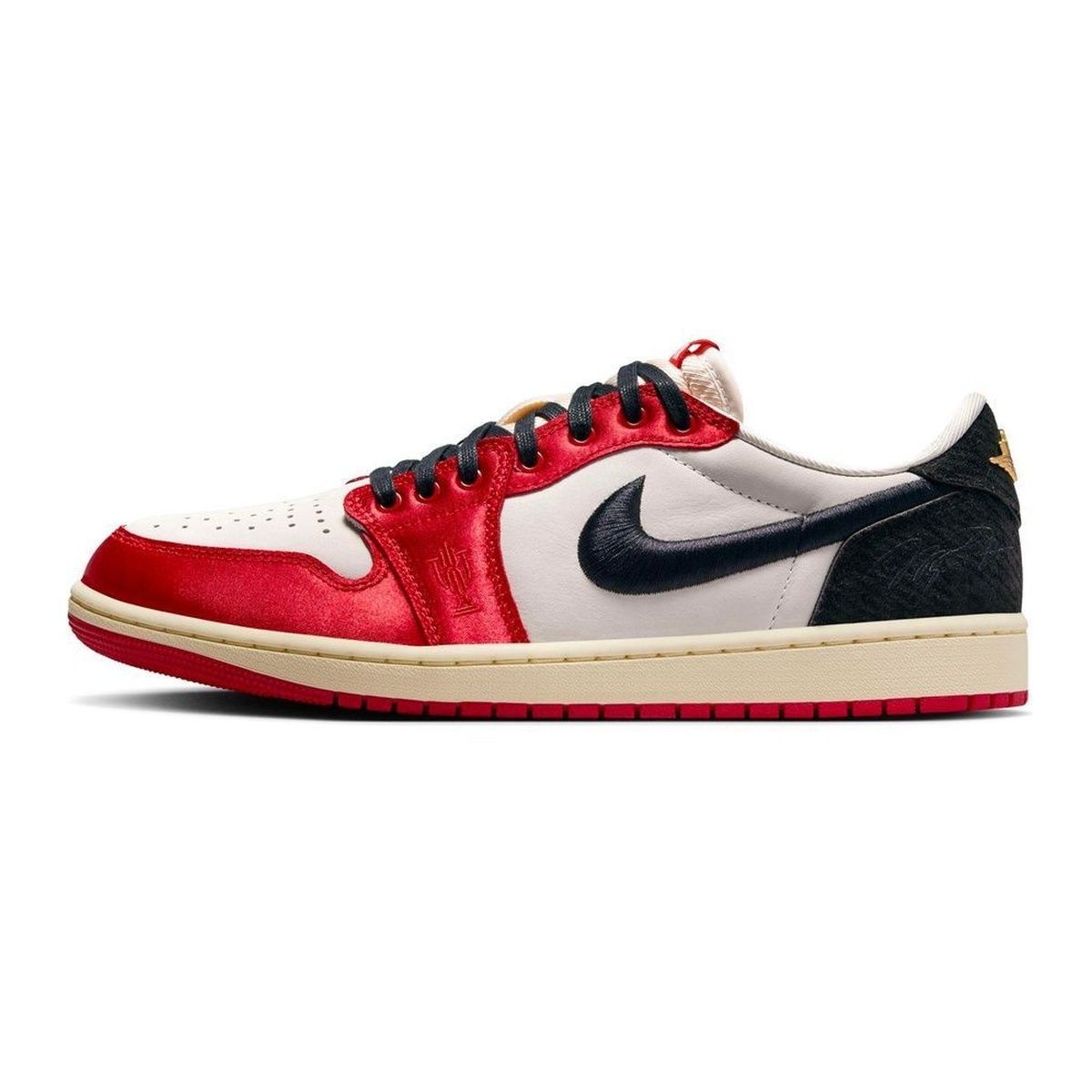 Jordan 1 Low OG SP Fragment x Travis Scott