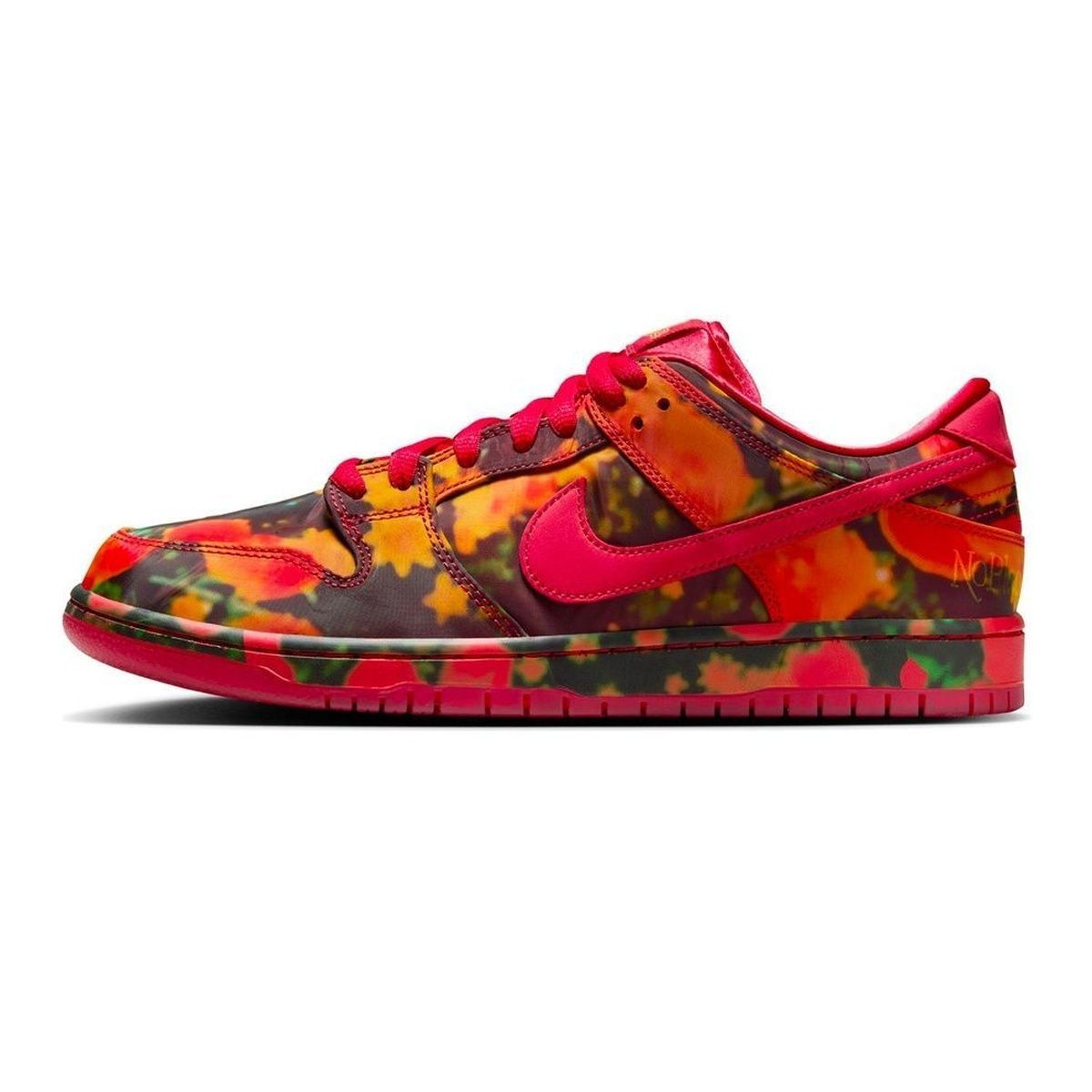SB Dunk Low The Wizard of Oz Poppy Field